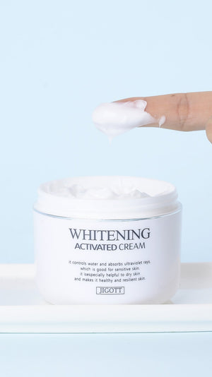CRÈME ACTIVÉE DE BLANCHIMENT JIGOTT