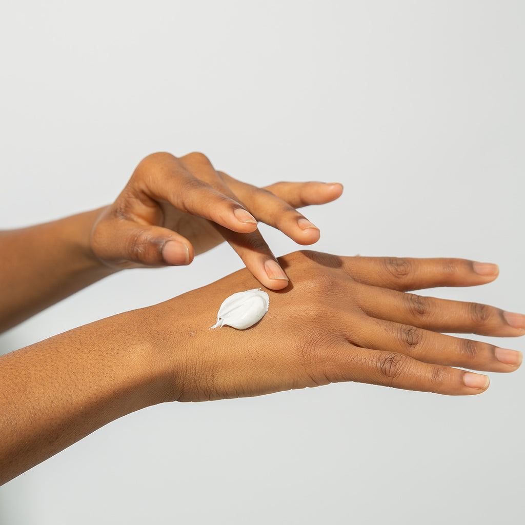 Baume pour les mains en pâte d'amande Amande amère et vanille